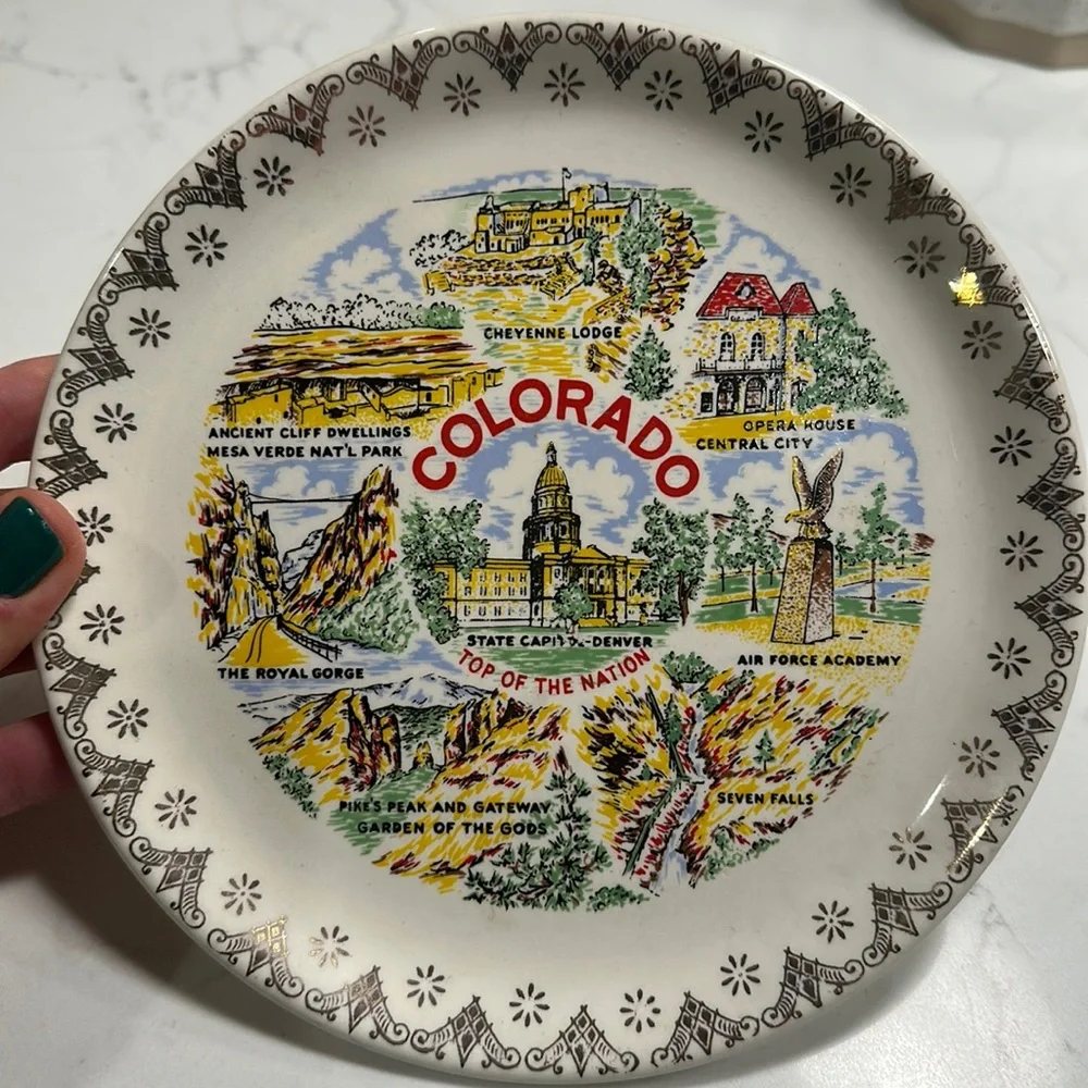 Vintage Colorado Souvenir Plate - Picture 1 of 2